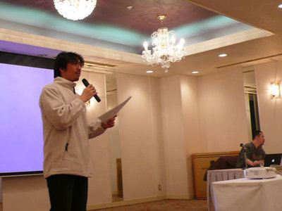 CSS Nite in AOMORI 2008とWDHAを宣伝する山本さん